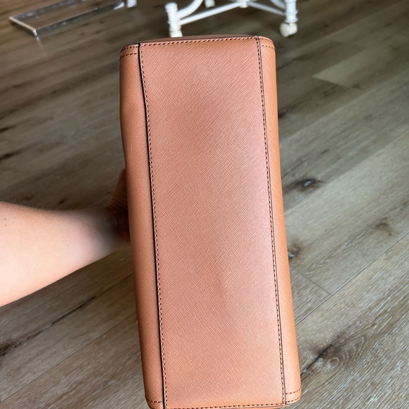 BRAND NEW CARAMEL BROWN GOLD CALVIN KLEIN PURSE BAG HANDBAG CK CLUTCH HOGA1WX1 - Picture 2 of 8